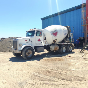 PETERBILT 357 2000 con olla...