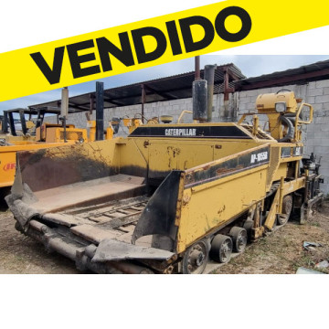 Pavimentadora de bandas...