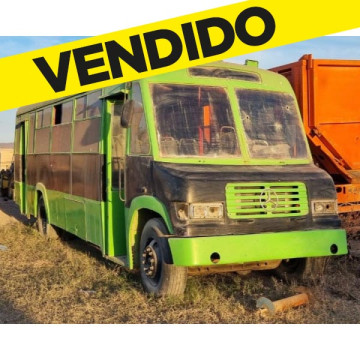 Camión de pasajeros...